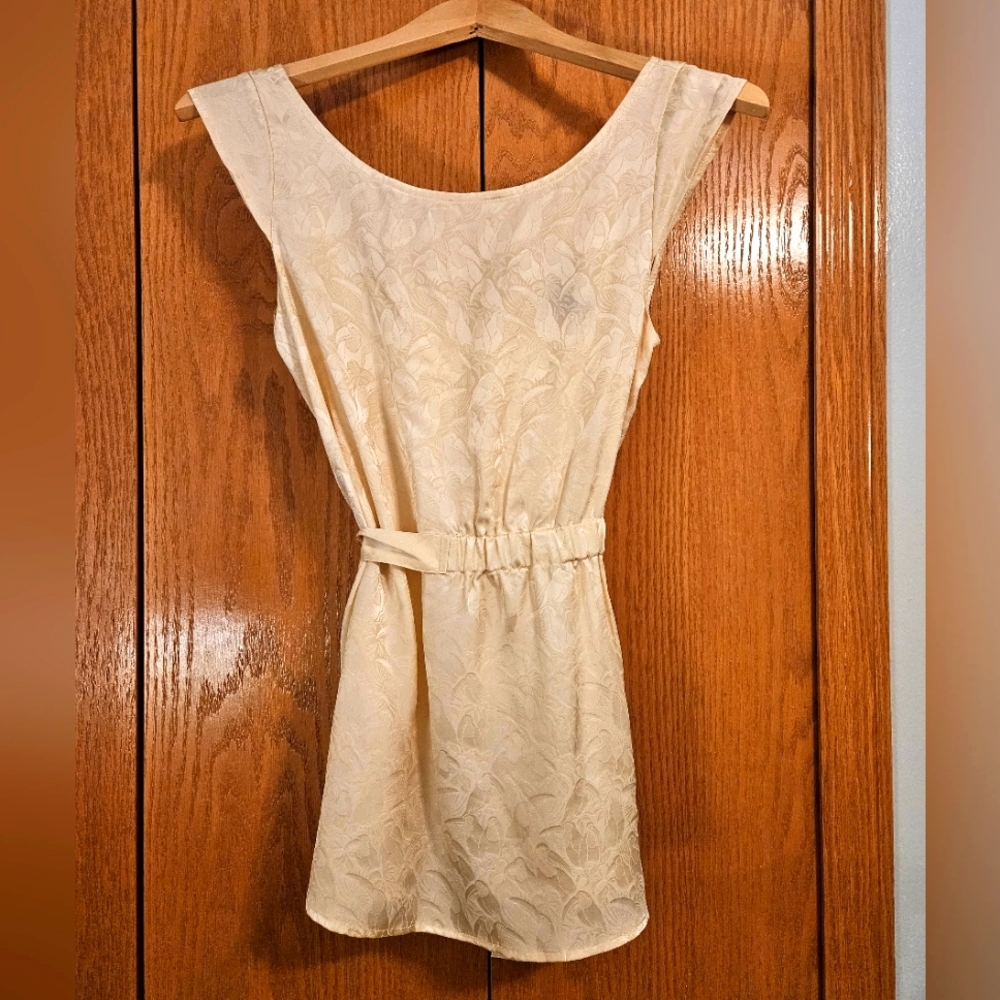 Marc by Marc Jacobs XS Cream silk top